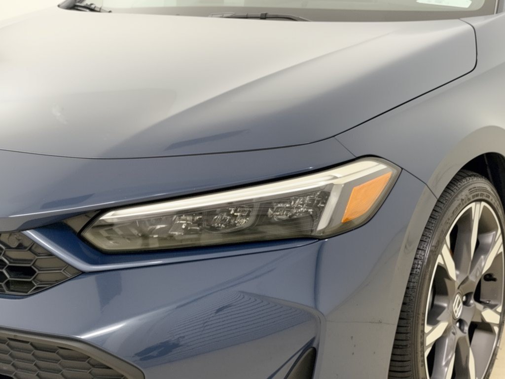 Used 2025 Honda Civic Sport Touring image 12