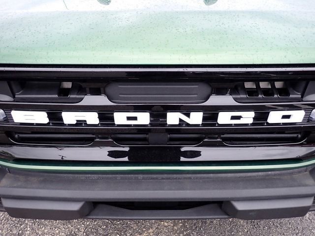 Certified 2025 Ford Bronco Outer Banks AWD/4WD image 12