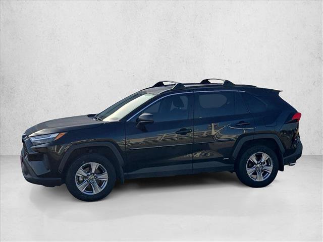 Used 2025 Toyota RAV4 LE AWD/4WD image 9