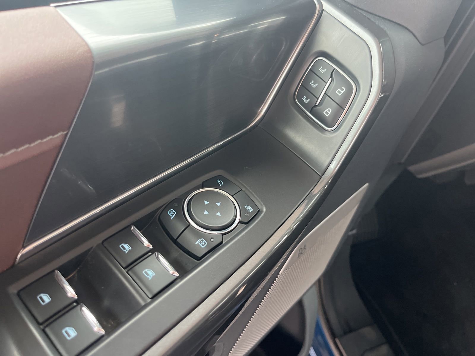 Certified 2023 Ford F150 Lariat w/ Equipment Group 502A High image 13