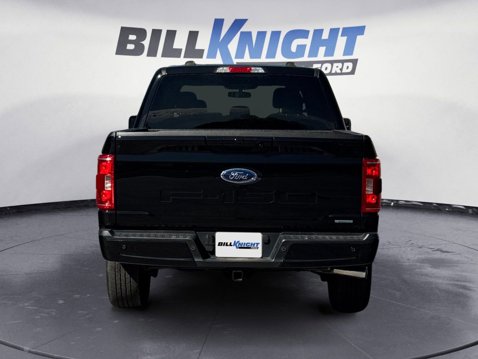 Certified 2022 Ford F150 XLT w/ Equipment Group 302A High image 4