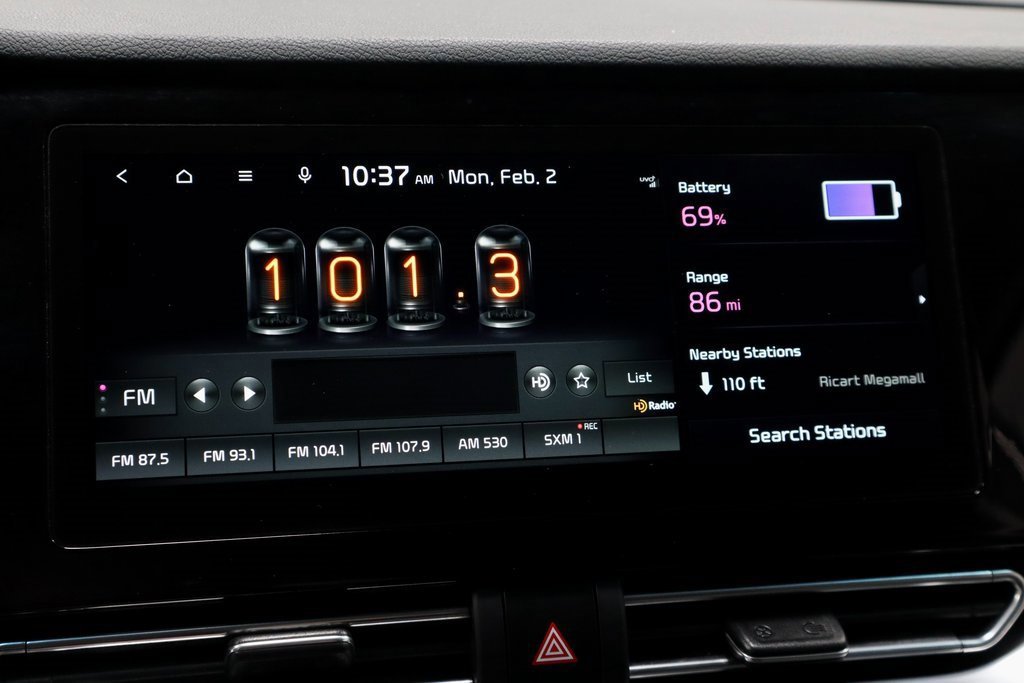 Used 2022 Kia Niro EX w/ Cold Weather Package image 10