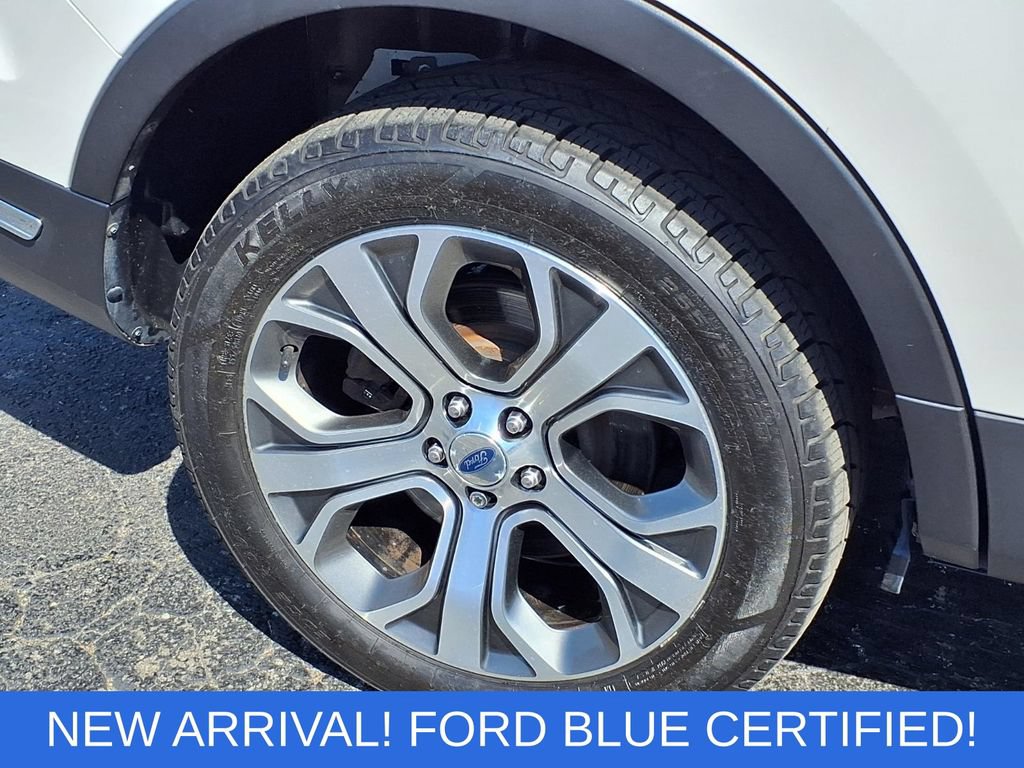 Certified 2019 Ford Explorer Limited w/ Limited Luxury Package AWD/4WD image 33