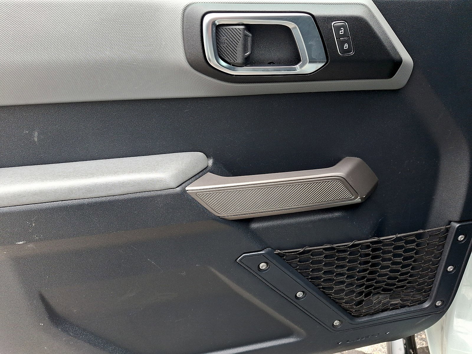 Certified 2023 Ford Bronco Black Diamond image 10