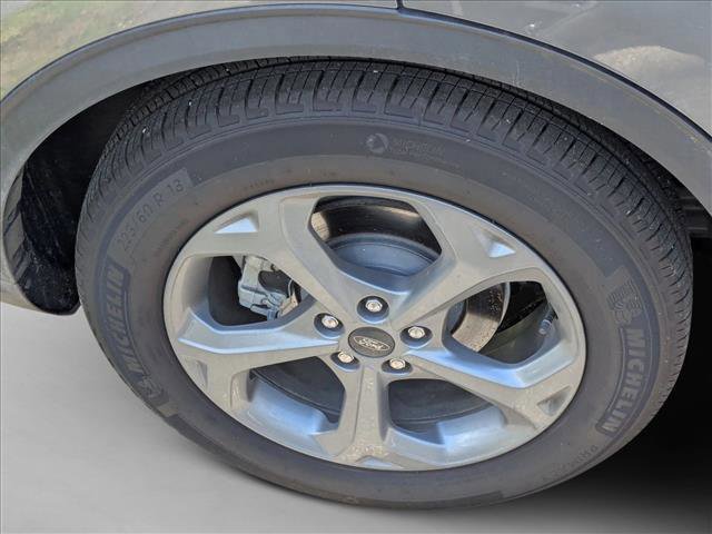 Certified 2025 Ford Escape ST-Line w/ Equipment Group 301A image 9