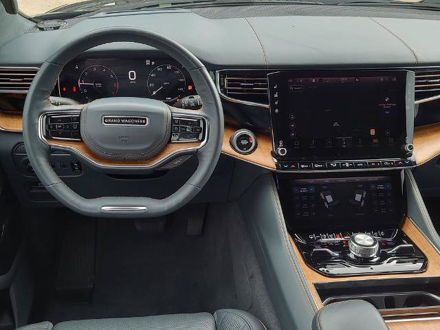 Used 2024 Jeep Grand Wagoneer Series III AWD/4WD image 20