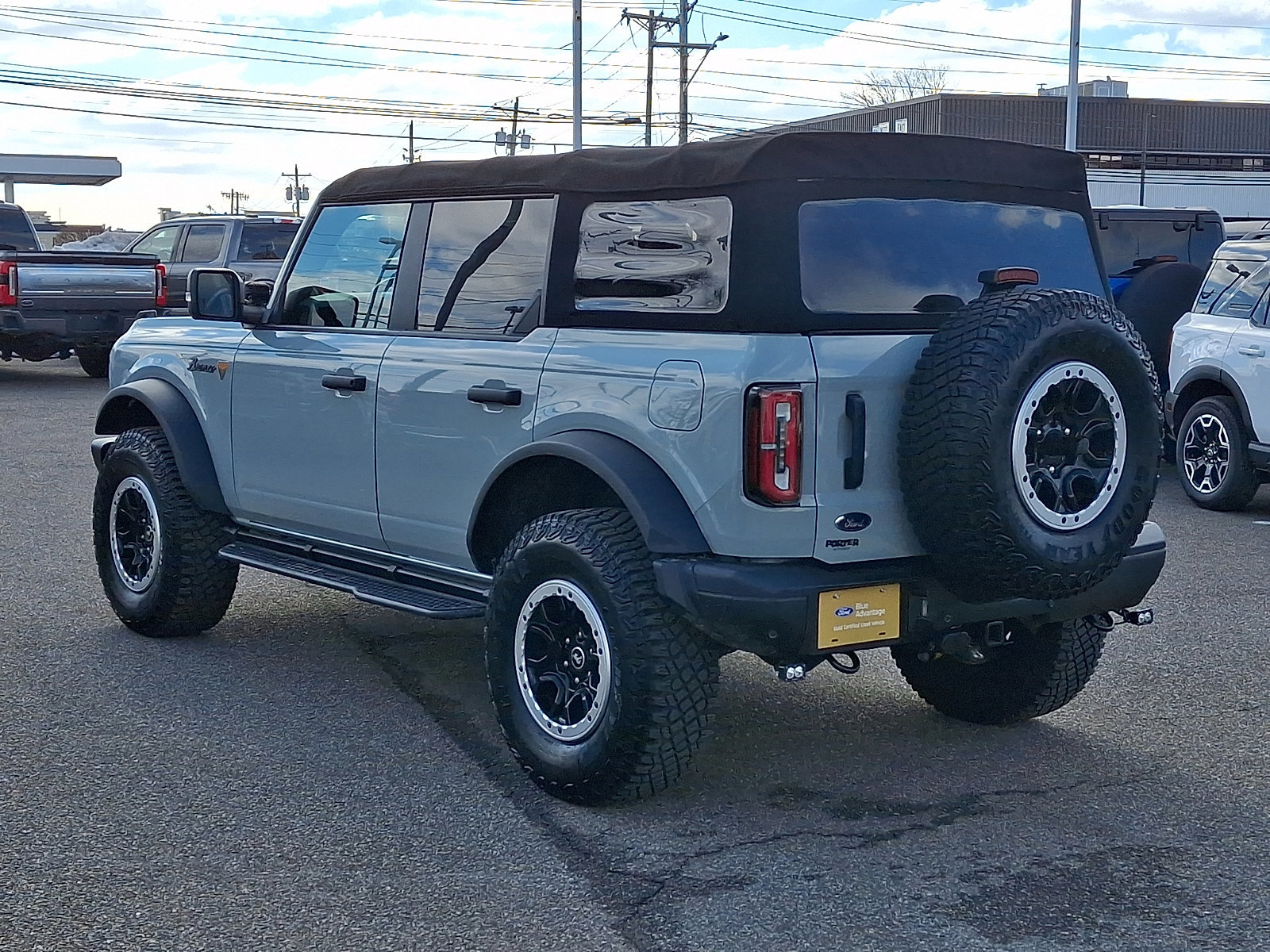 Certified 2022 Ford Bronco Badlands image 4