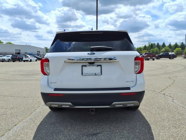 Certified 2021 Ford Explorer XLT w/ Equipment Group 202A AWD/4WD image 7