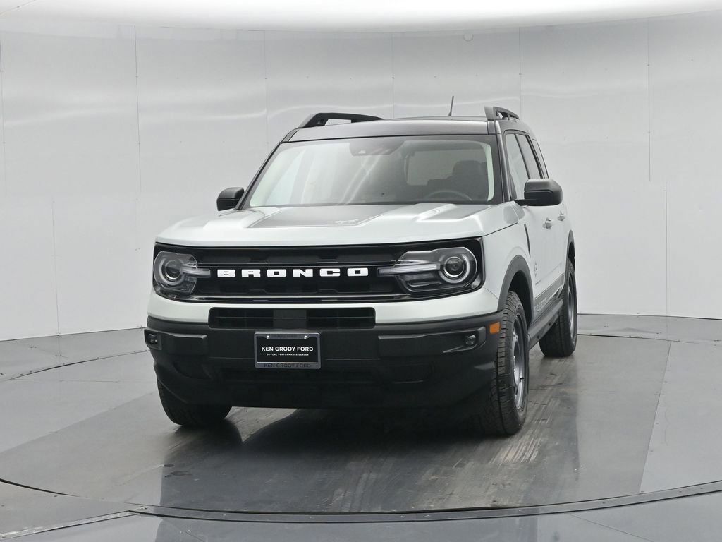 Certified 2024 Ford Bronco Sport Outer Banks w/ Tech Package image 28