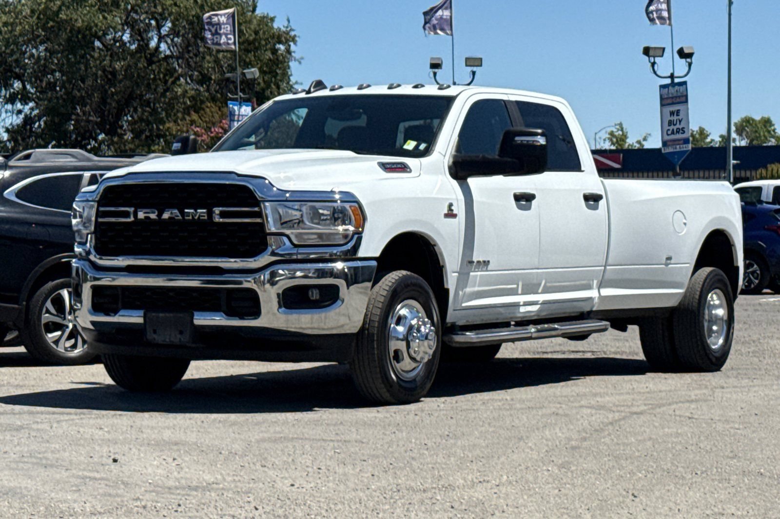 Used 2024 RAM 3500 Big Horn AWD/4WD image 8
