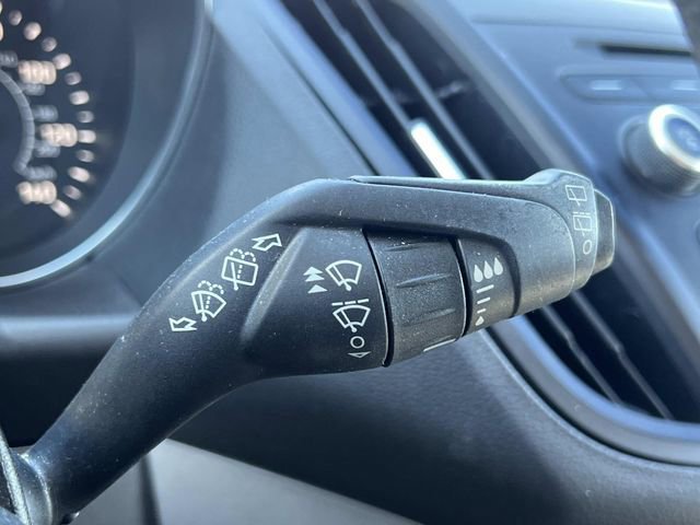 Certified 2018 Ford Escape SE image 30