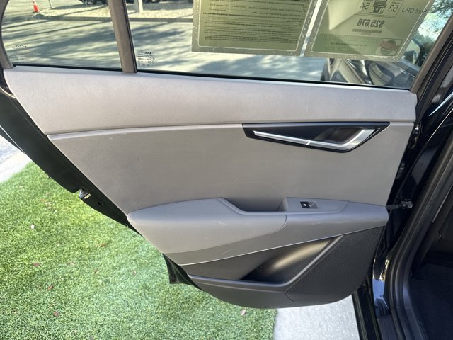 Used 2023 Kia Niro EX FWD image 17