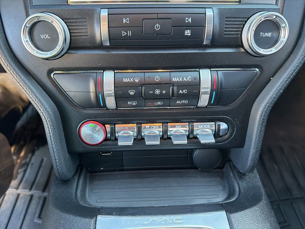 Certified 2019 Ford Mustang GT w/ Equipment Group 301A image 27