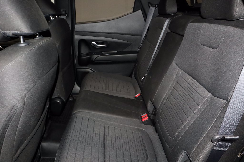 Used 2023 Hyundai Santa Cruz Night AWD/4WD image 22