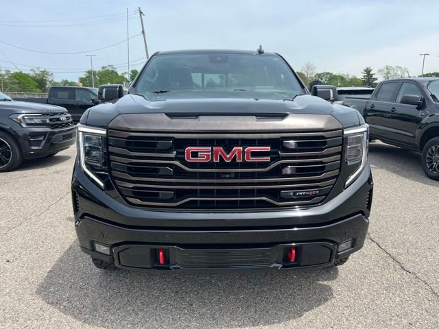 Used 2022 GMC Sierra 1500 AT4X AWD/4WD image 2