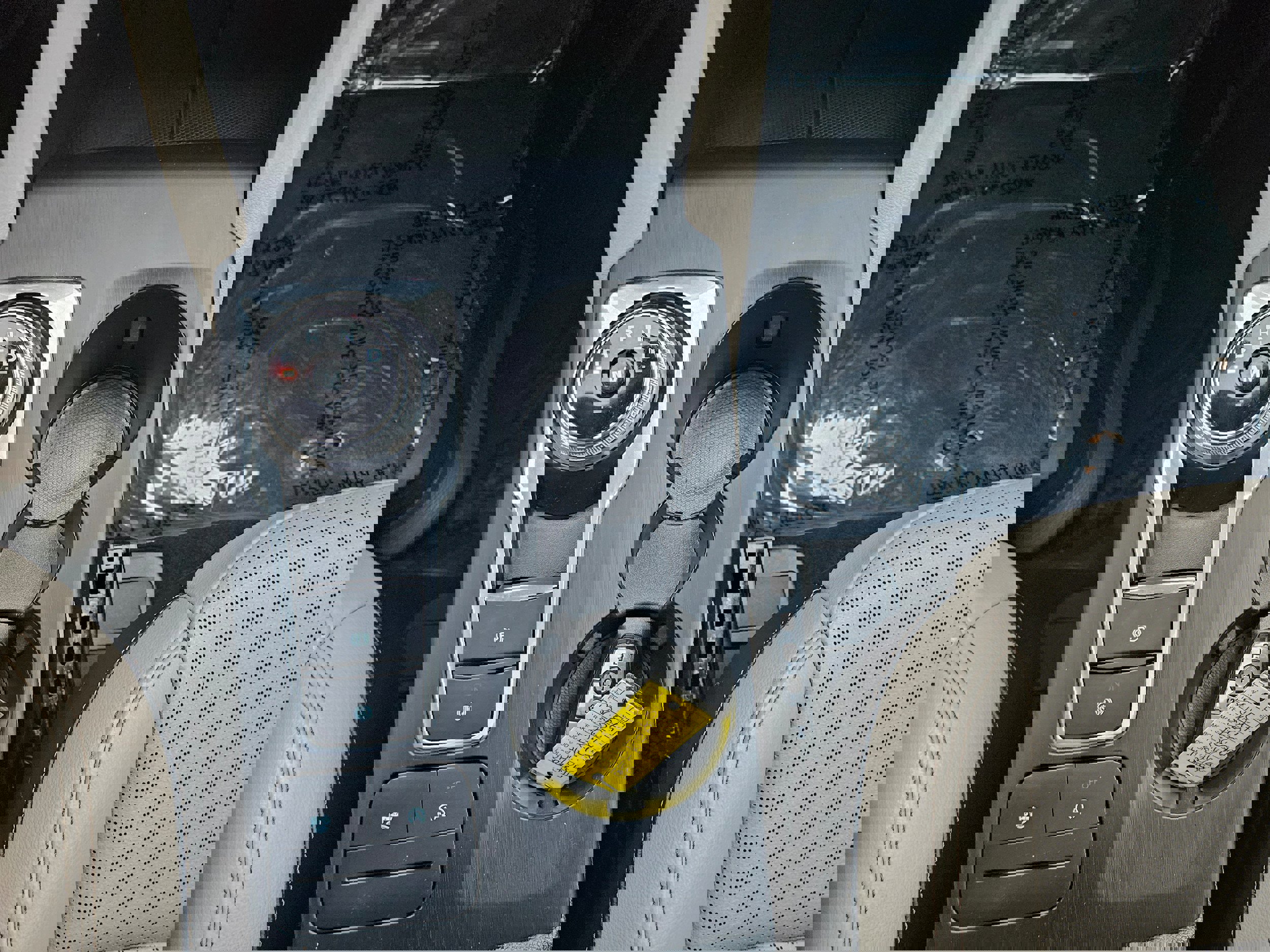 Certified 2020 Ford Escape SEL image 23