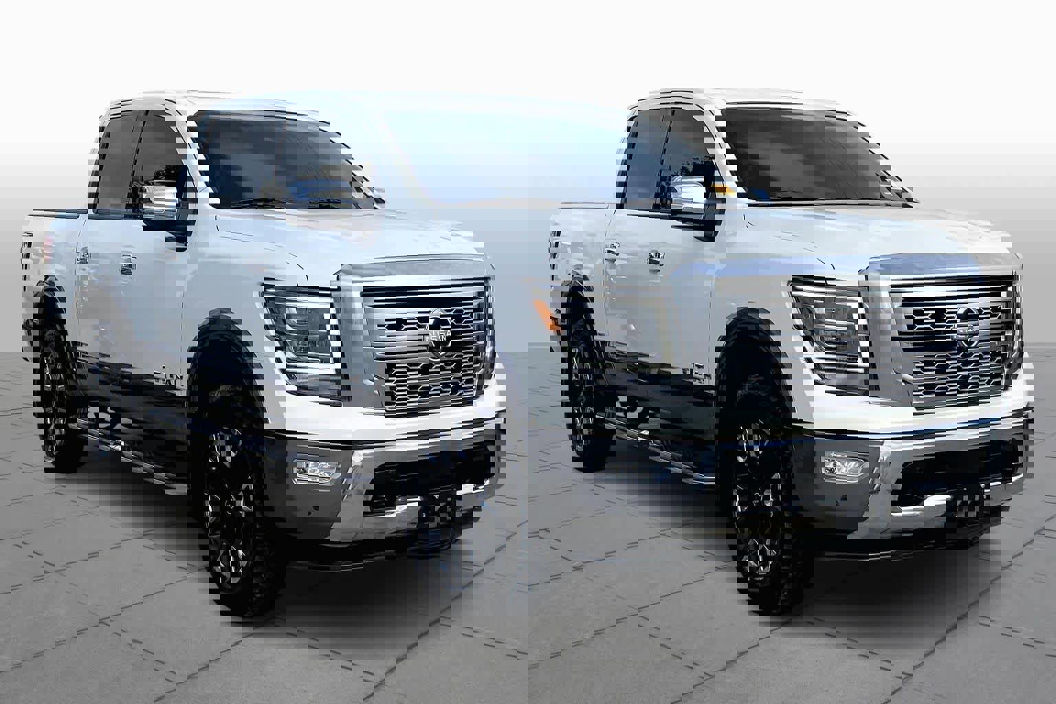 Used 2023 Nissan Titan Platinum Reserve w/ Moonroof Package image 3