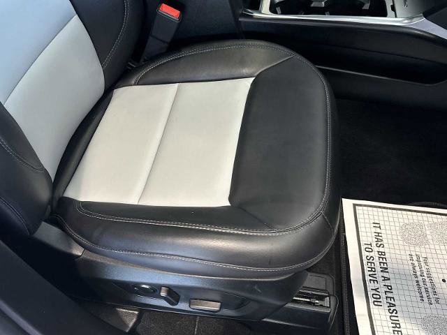 Certified 2022 Ford Explorer XLT w/ Equipment Group 202A AWD/4WD image 27