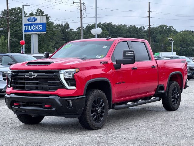 Used 2026 Chevrolet Silverado 2500 LT w/ Trail Boss Package AWD/4WD image 3