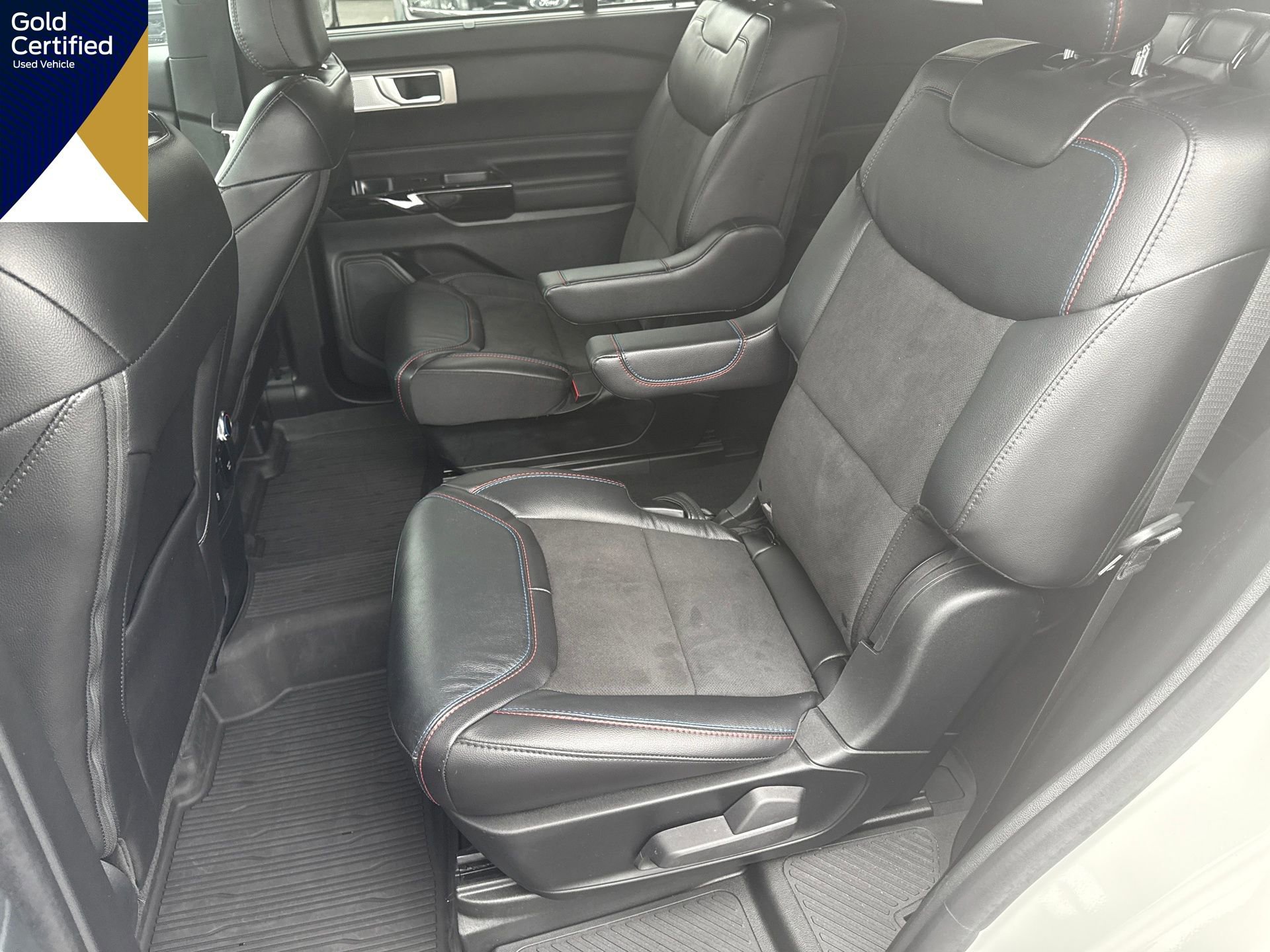 Certified 2024 Ford Explorer ST w/ Equipment Group 401A image 29