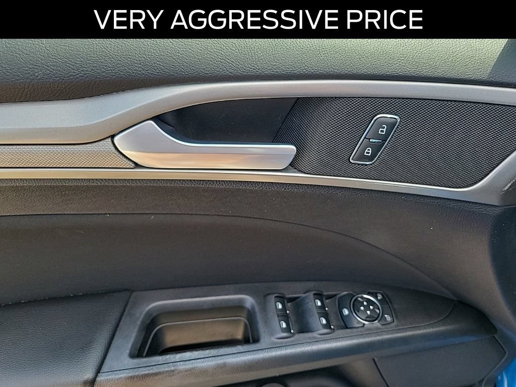 Certified 2020 Ford Fusion SE FWD image 20