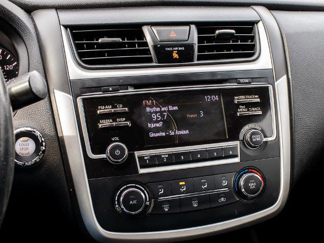 Used 2017 Nissan Altima 2.5 SR w/ Midnight Edition Package image 19