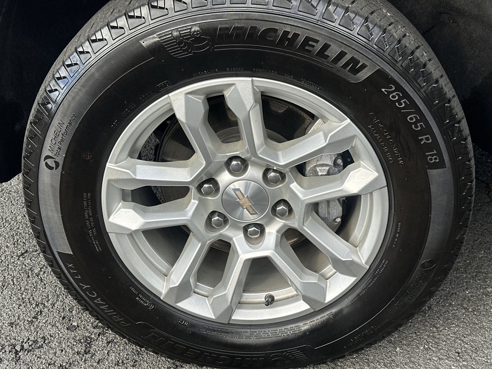 Used 2024 Chevrolet Silverado 1500 LT AWD/4WD image 13