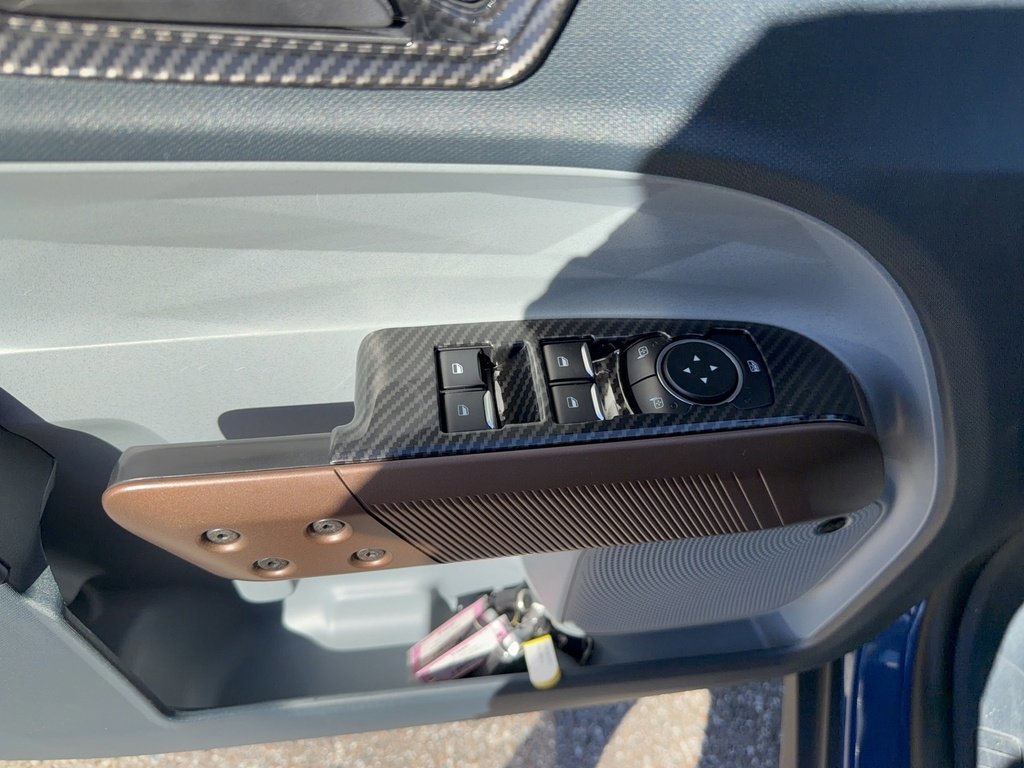 Certified 2023 Ford Maverick Lariat w/ Lariat Luxury Package image 10