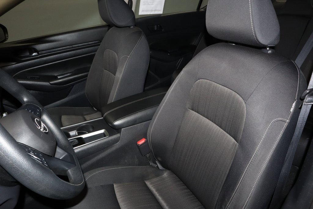 Used 2024 Nissan Altima 2.5 S image 25