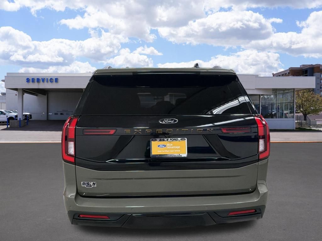 Certified 2025 Ford Expedition Tremor AWD/4WD image 4