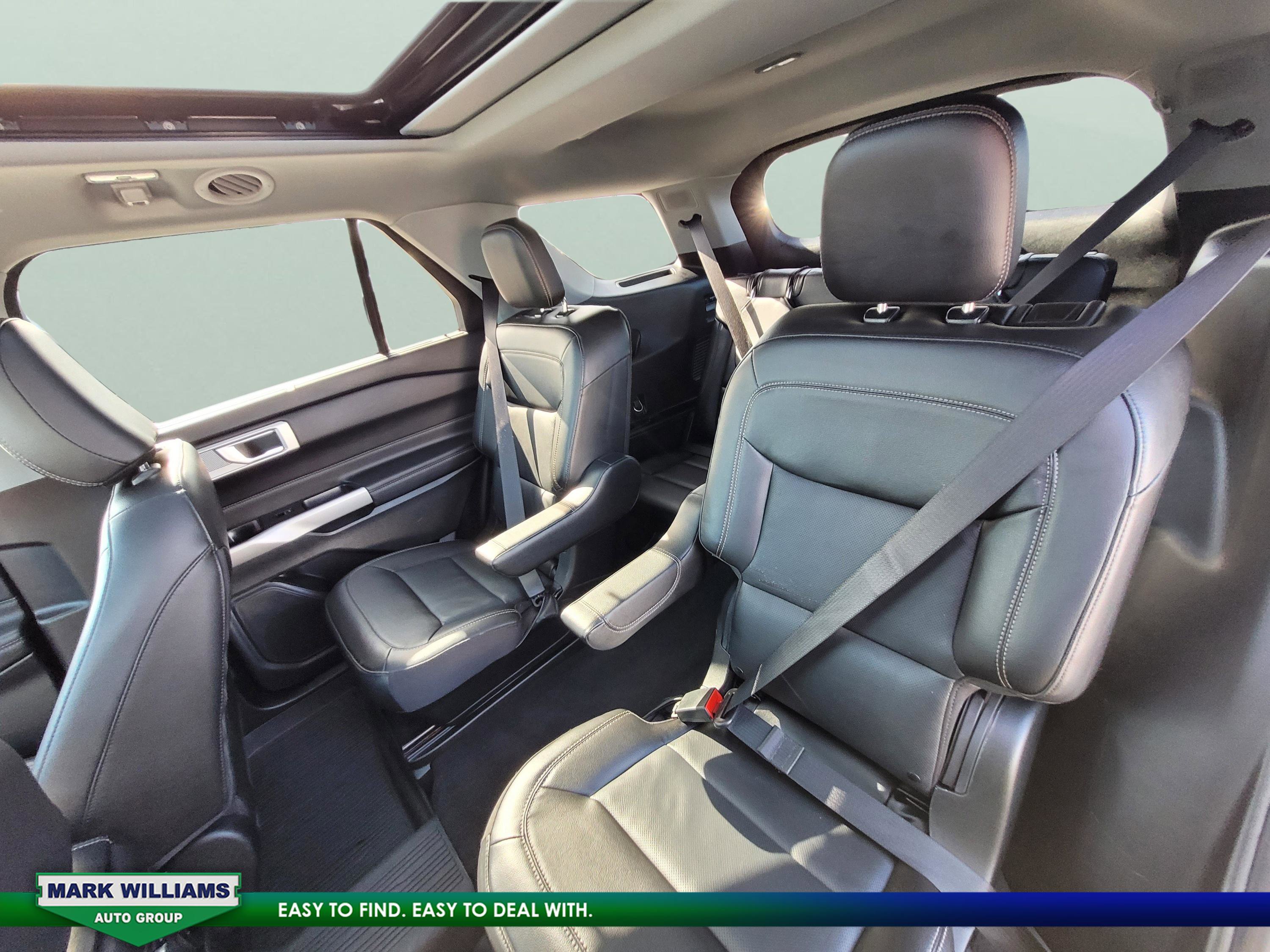 Certified 2022 Ford Explorer Limited w/ Equipment Group 301A image 15