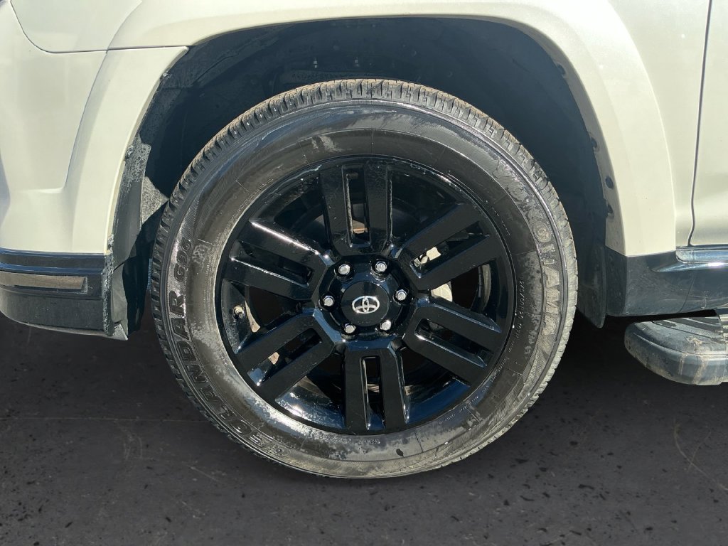 Used 2021 Toyota 4Runner Nightshade AWD/4WD image 13