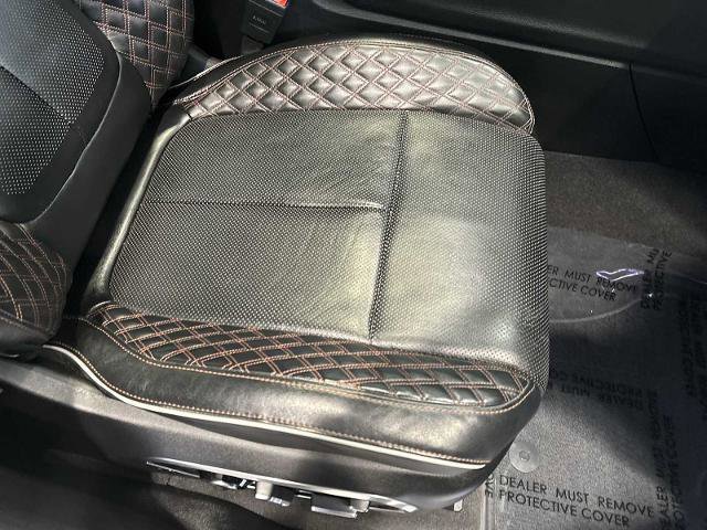 Used 2021 Jeep Grand Cherokee L Summit w/ Luxury Tech Group V image 28