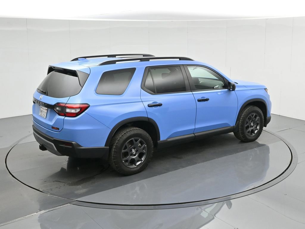 Used 2024 Honda Pilot TrailSport image 13