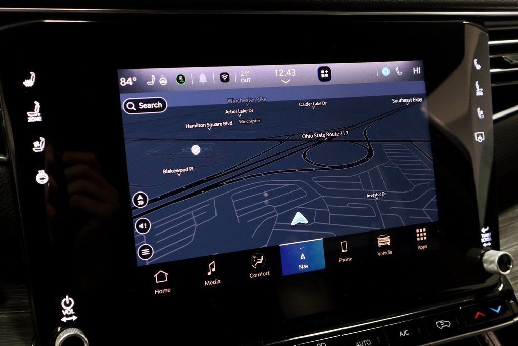 Used 2024 Jeep Wagoneer L Series II w/ Flexible Seating Group image 3