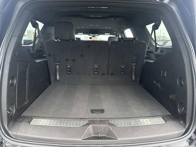 Used 2021 Chevrolet Suburban RST image 7