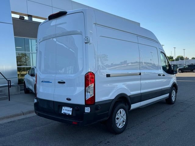 Certified 2022 Ford E-Transit 148 High Roof w/ Load Area Protection Package RWD image 33
