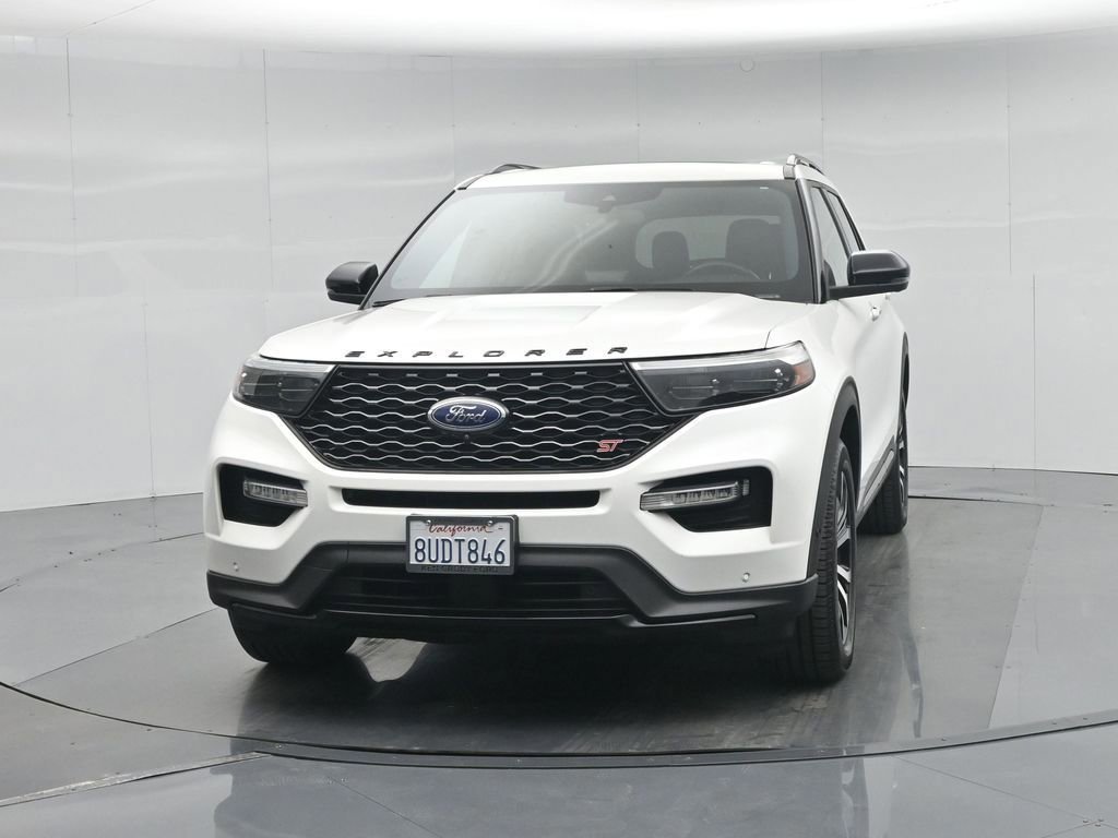 Certified 2020 Ford Explorer ST w/ Premium Technology Package image 27