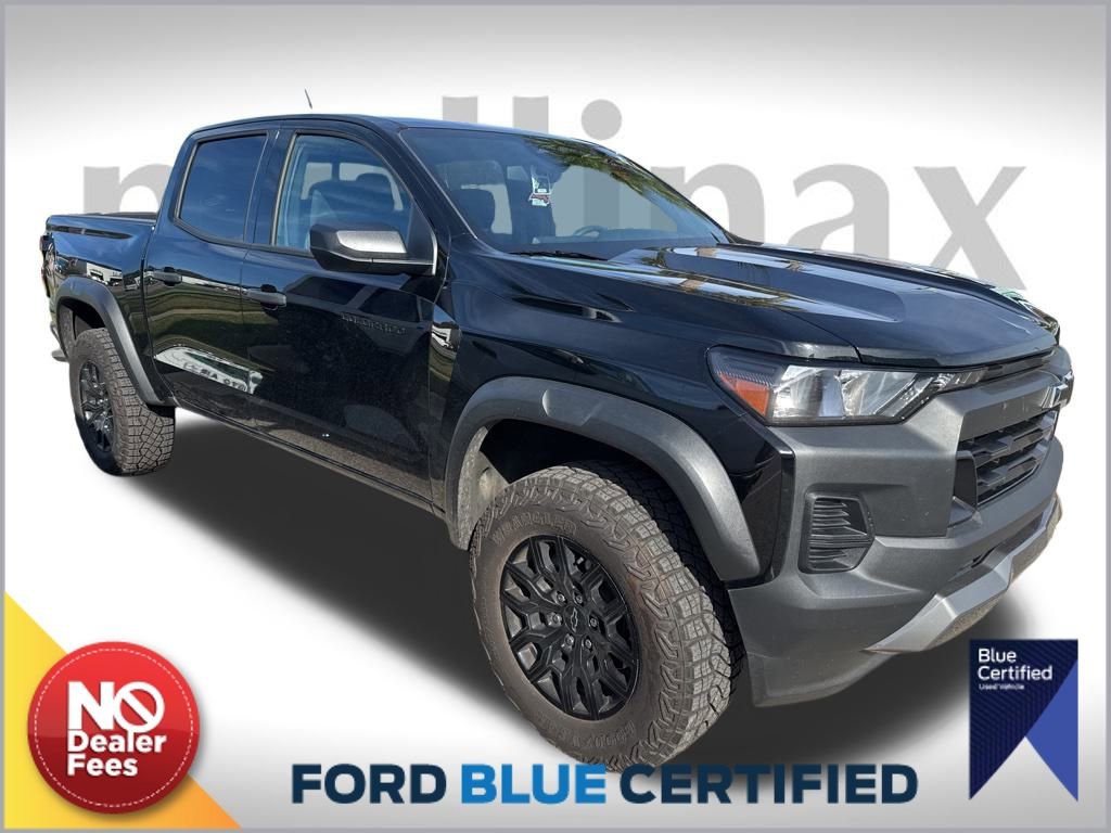 Used 2024 Chevrolet Colorado Trail Boss w/ Advanced Trailering Package