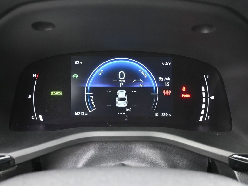 Used 2025 Toyota Camry SE image 6