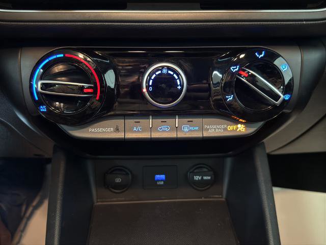 Used 2022 Hyundai Kona SEL image 10