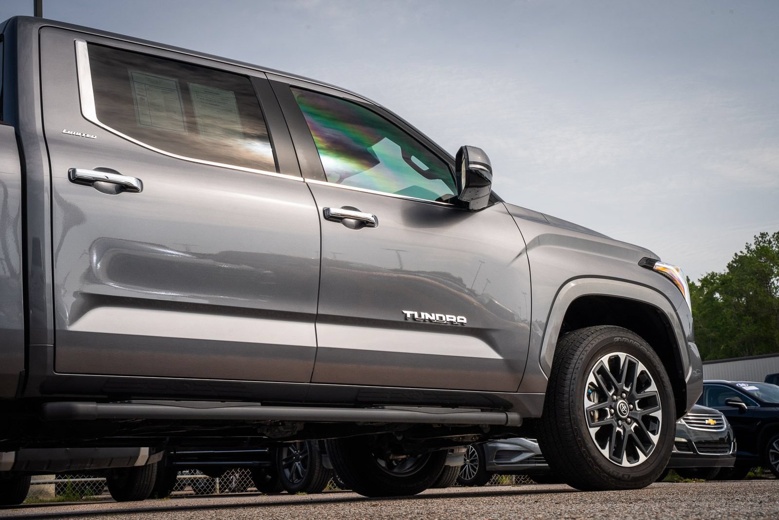 Used 2024 Toyota Tundra Limited w/ Power Package AWD/4WD image 12
