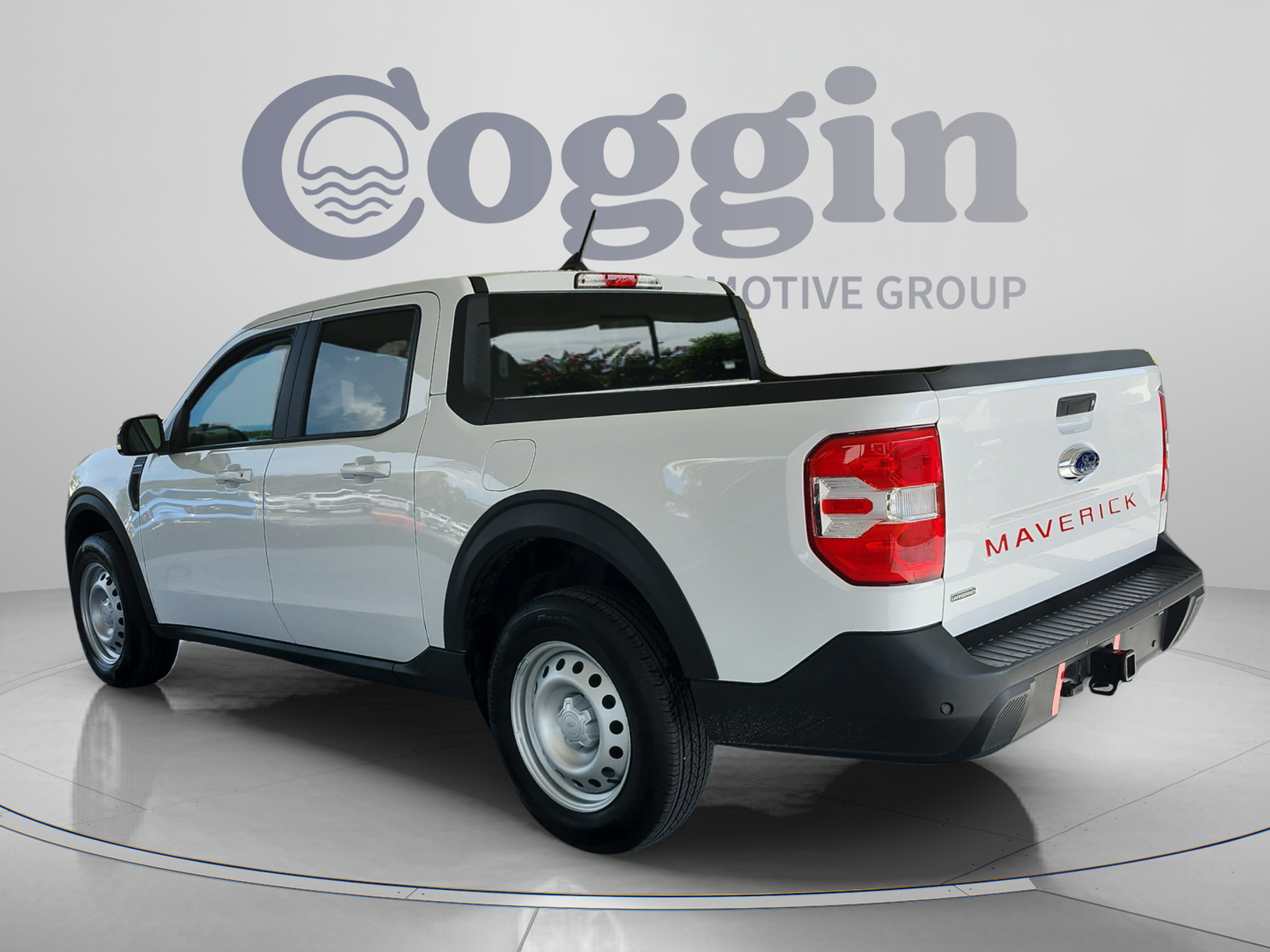 Certified 2024 Ford Maverick Lariat FWD image 3