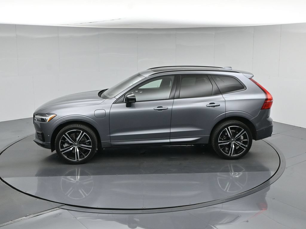Used 2021 Volvo XC60 T8 R-Design w/ Advanced Package AWD/4WD image 47
