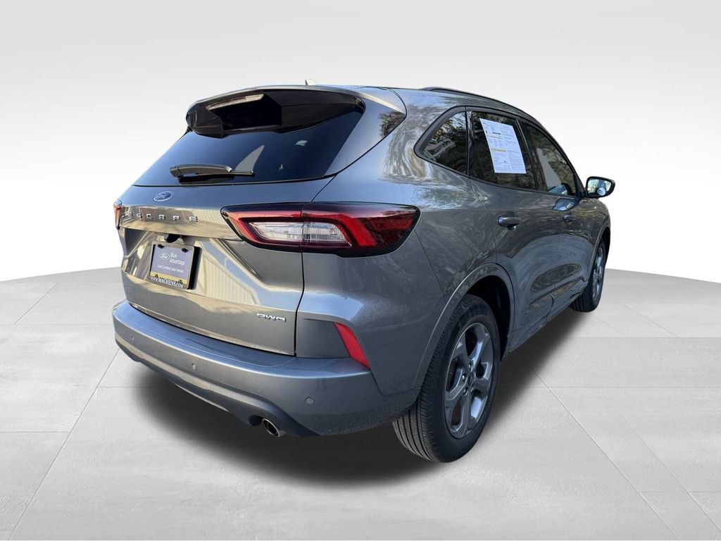 Certified 2023 Ford Escape ST-Line w/ Tech Pack #1 image 5