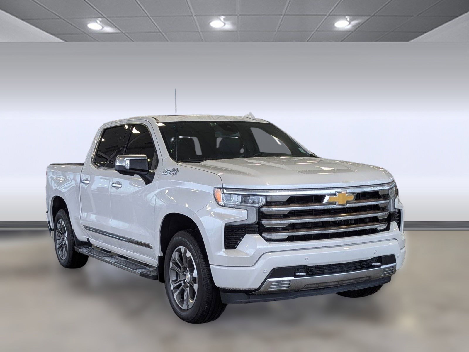 Used 2022 Chevrolet Silverado 1500 High Country w/ Z71 Off-Road Package image 6