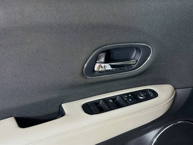 Used 2021 Honda HR-V EX image 21