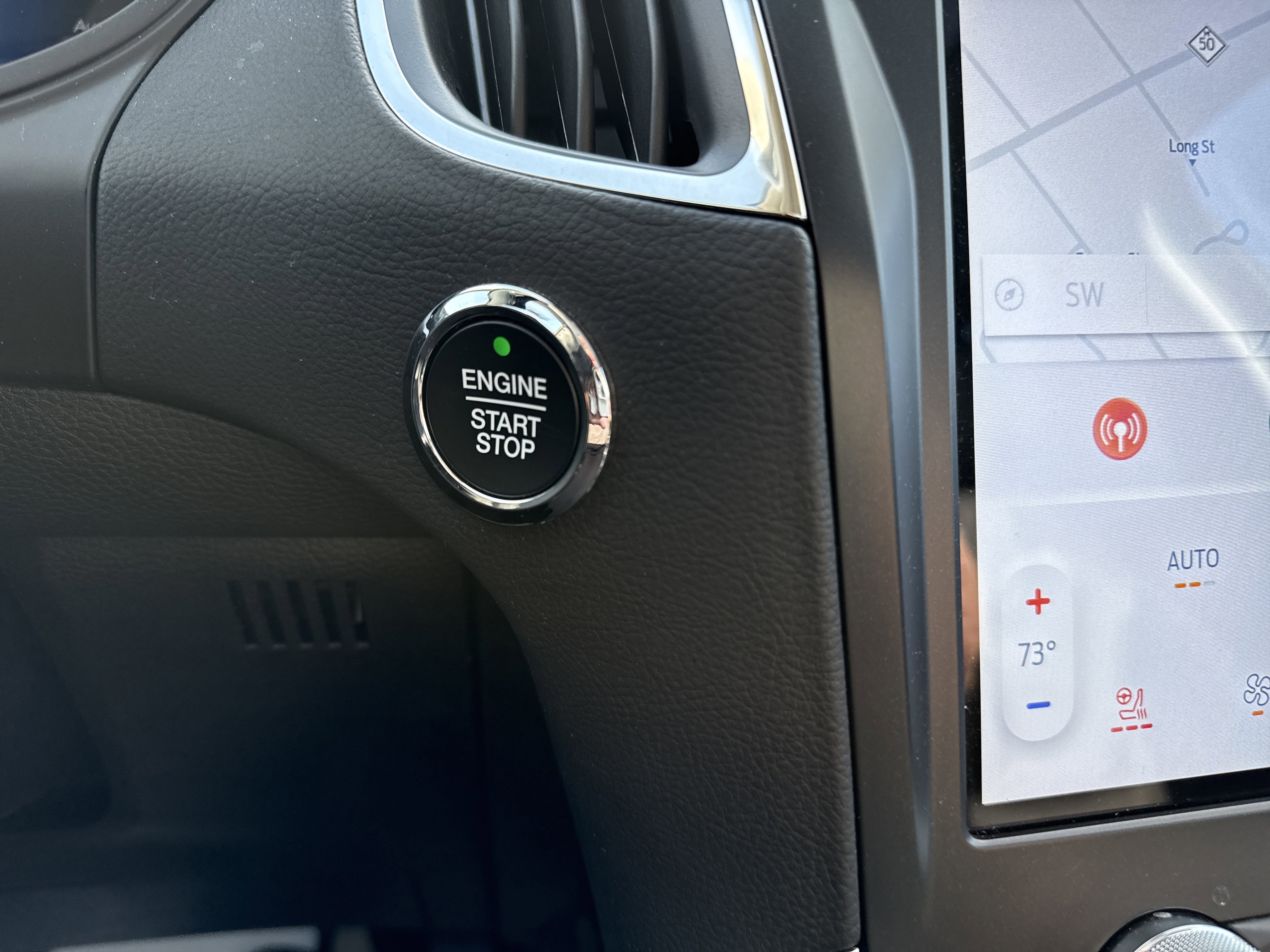 Certified 2024 Ford Edge Titanium w/ Equipment Group 301A image 25