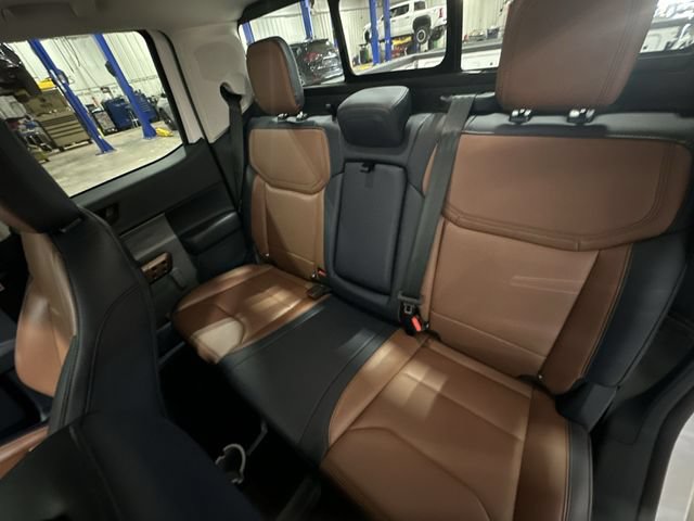 Certified 2023 Ford Maverick Lariat w/ Lariat Luxury Package AWD/4WD image 30