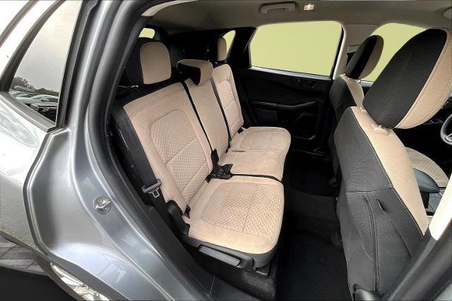 Certified 2022 Ford Escape SE image 32